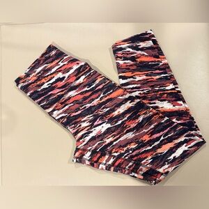 Lululemon Red and Black Abstract Leggings